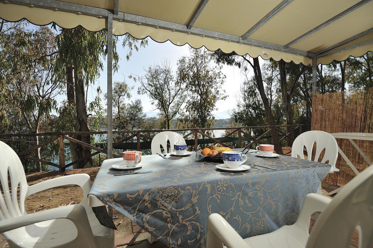 Camping Telis Hotell Àrbatax Exteriör bild