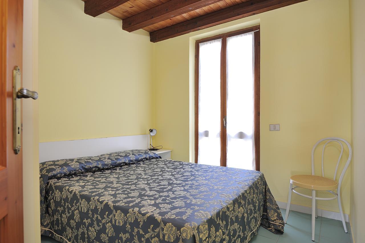 Camping Telis Hotell Àrbatax Exteriör bild